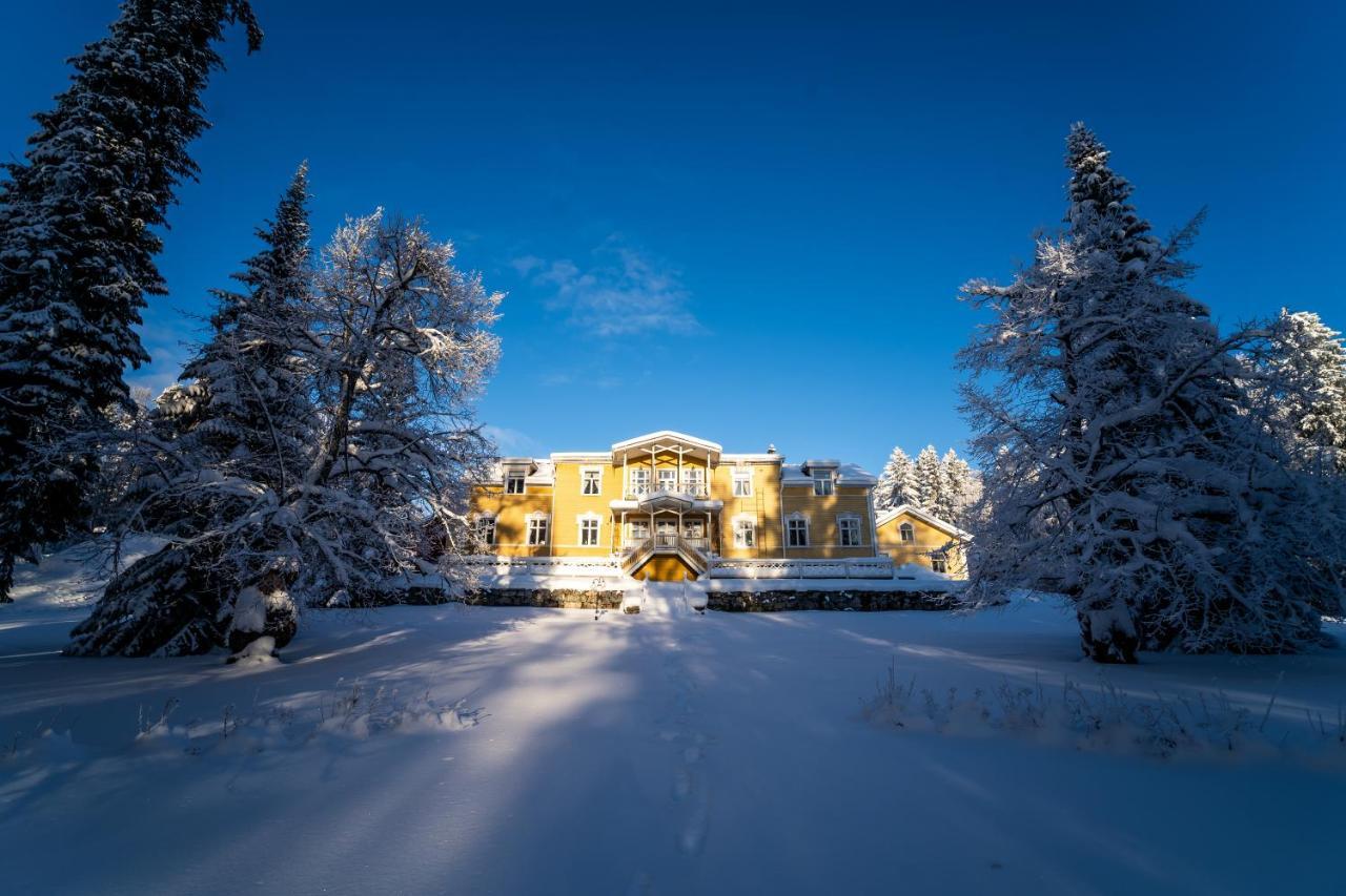 Karolineburg Manor House Hotel Kajaani Exterior photo