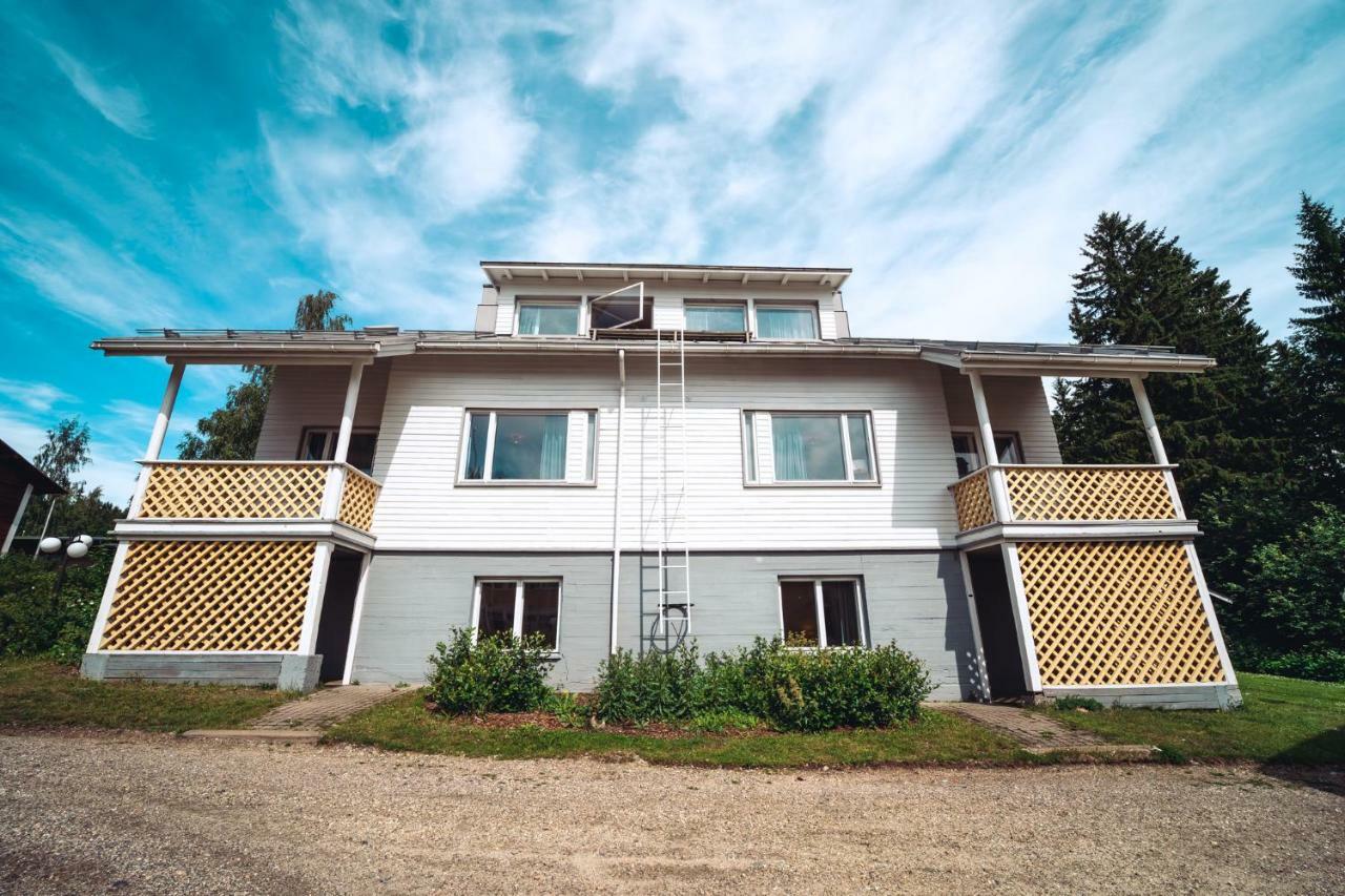 Karolineburg Manor House Hotel Kajaani Exterior photo